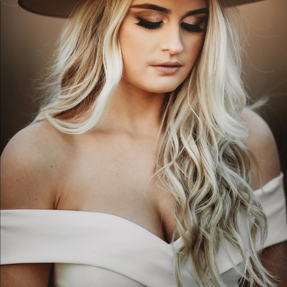 White wedding/Bridemaid Dress - Picture 4 of 5